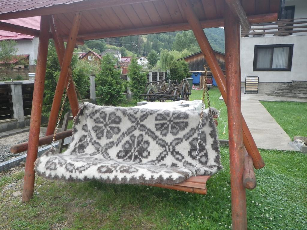Pensiunea La Rachitele Dış mekan fotoğraf